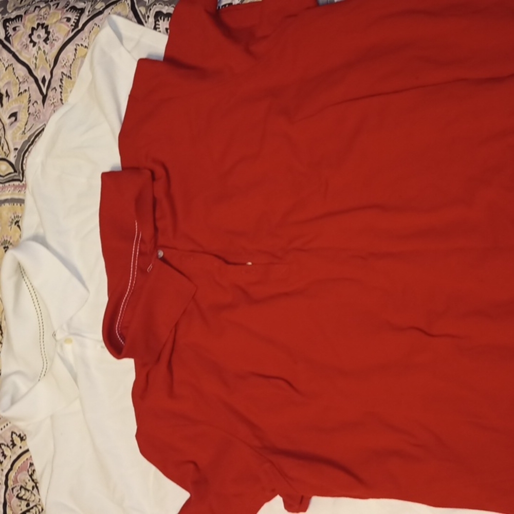Polos